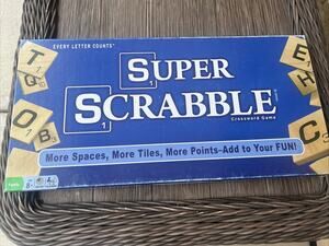 SUPER SCRABBLE More Spaces & Tiles Hasbro Board Game 200 Tiles 100% COMPLETE